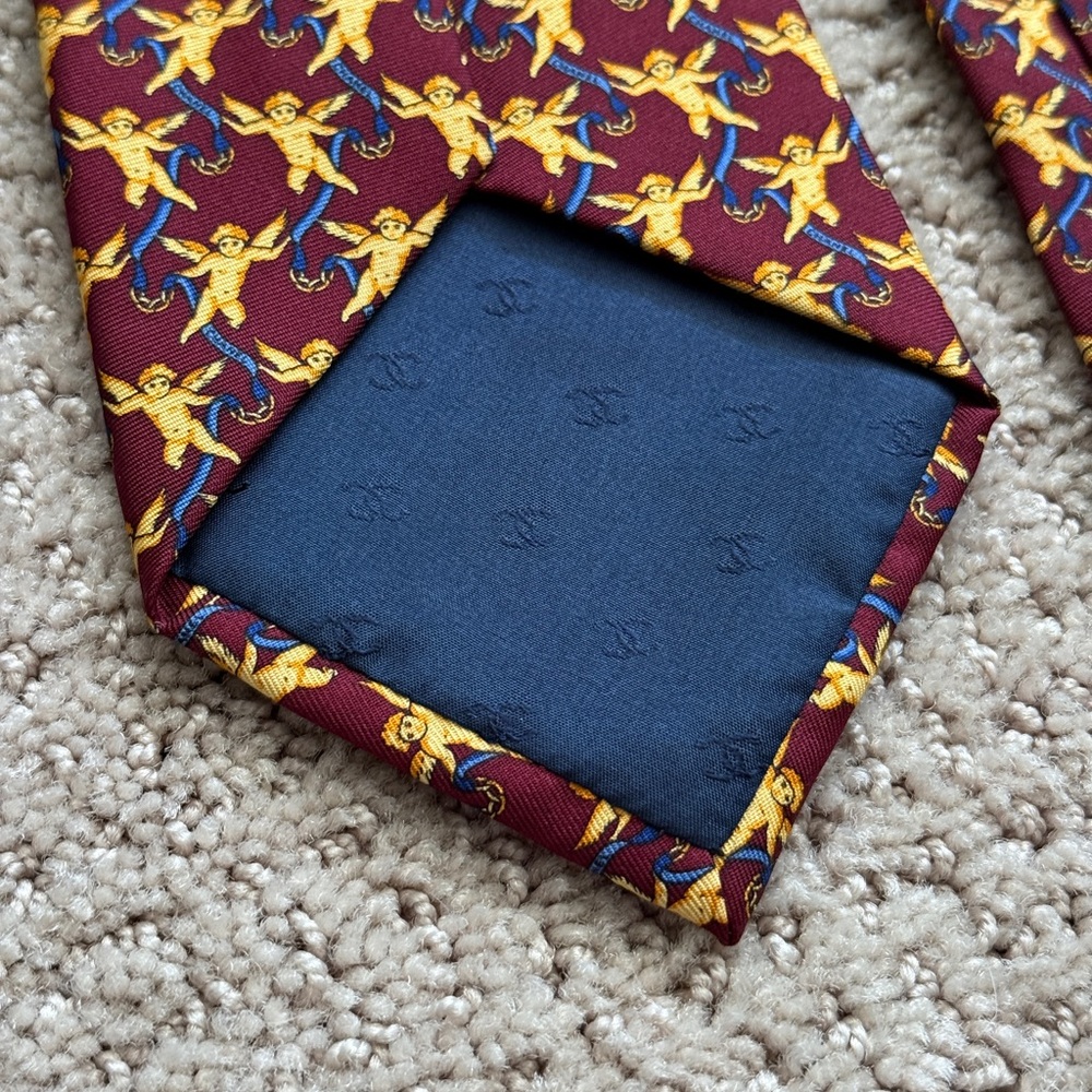 Chanel silk tie with chain - Picture 5 of 6